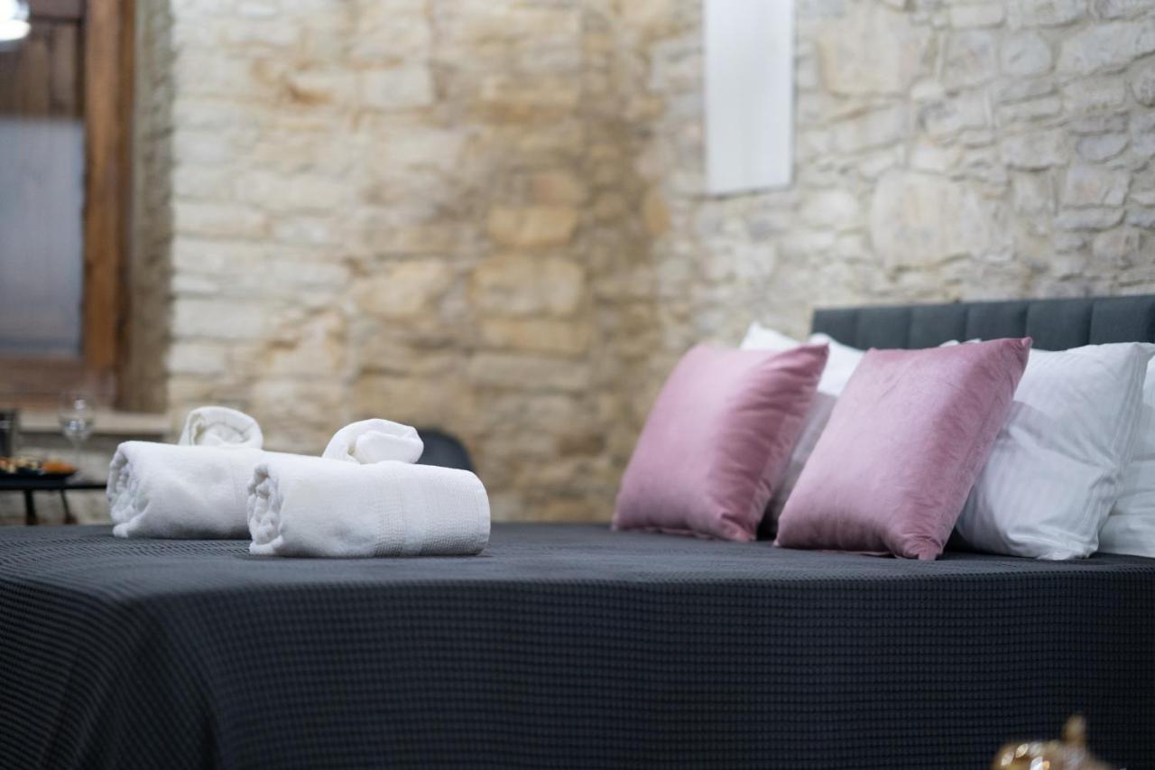 Eidyllio Luxury Suites أومودوس المظهر الخارجي الصورة